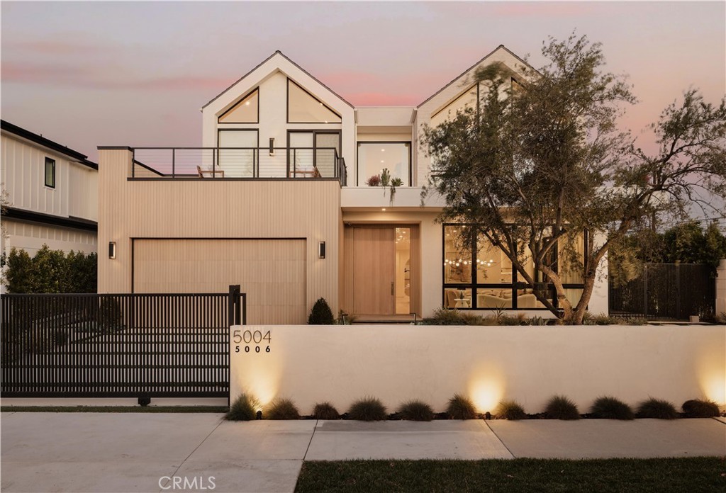 5004 S Enfield Ave, Encino, CA 91316