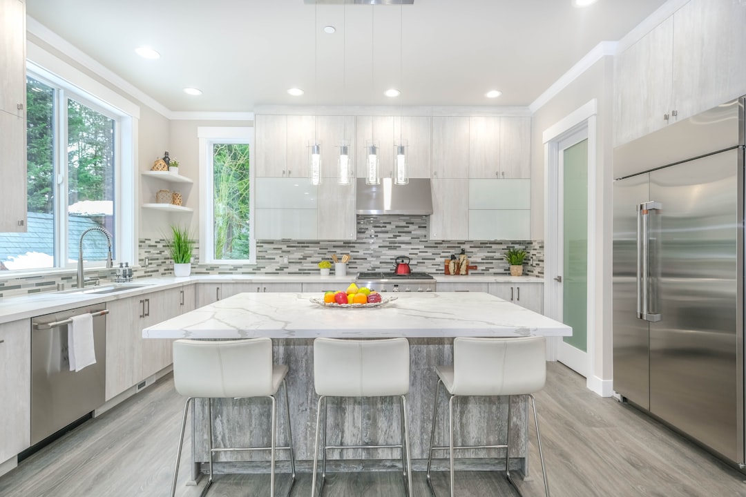 Preparing a High-End Home for Sale: Lessons From Calabasas' Two-Tier Market