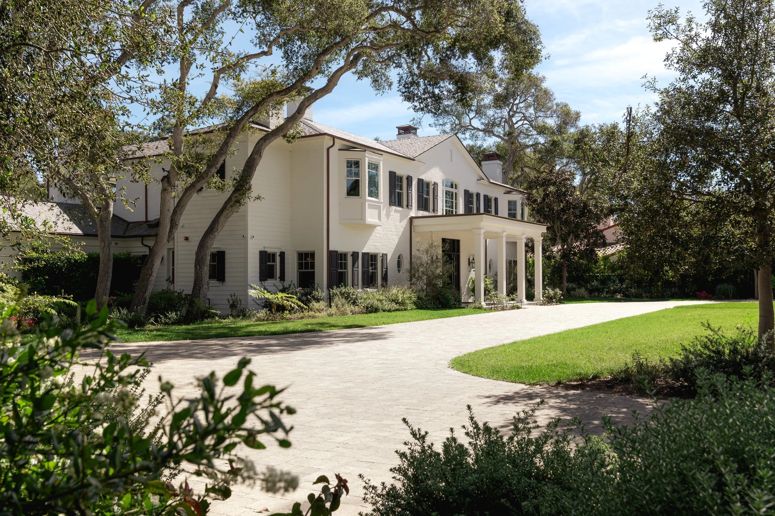 Selling a $5M+ Home in Thousand Oaks This Season: A Staging and Pricing Playbook for the Current Buyer Pool