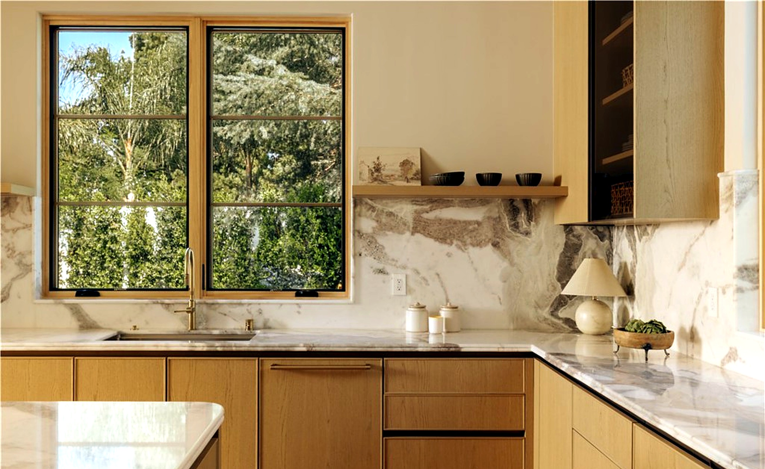 4940 Hesperia Ave Encino chef's kitchen with Dover White marble