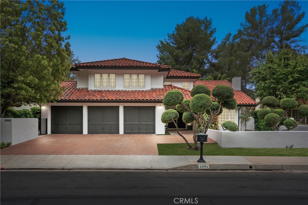 24554 Palermo Dr, Calabasas, CA 91302