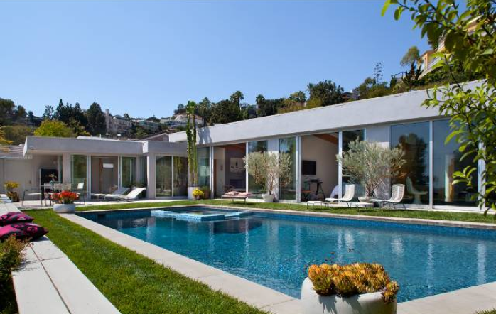Buying a Home in The City vs The Valley